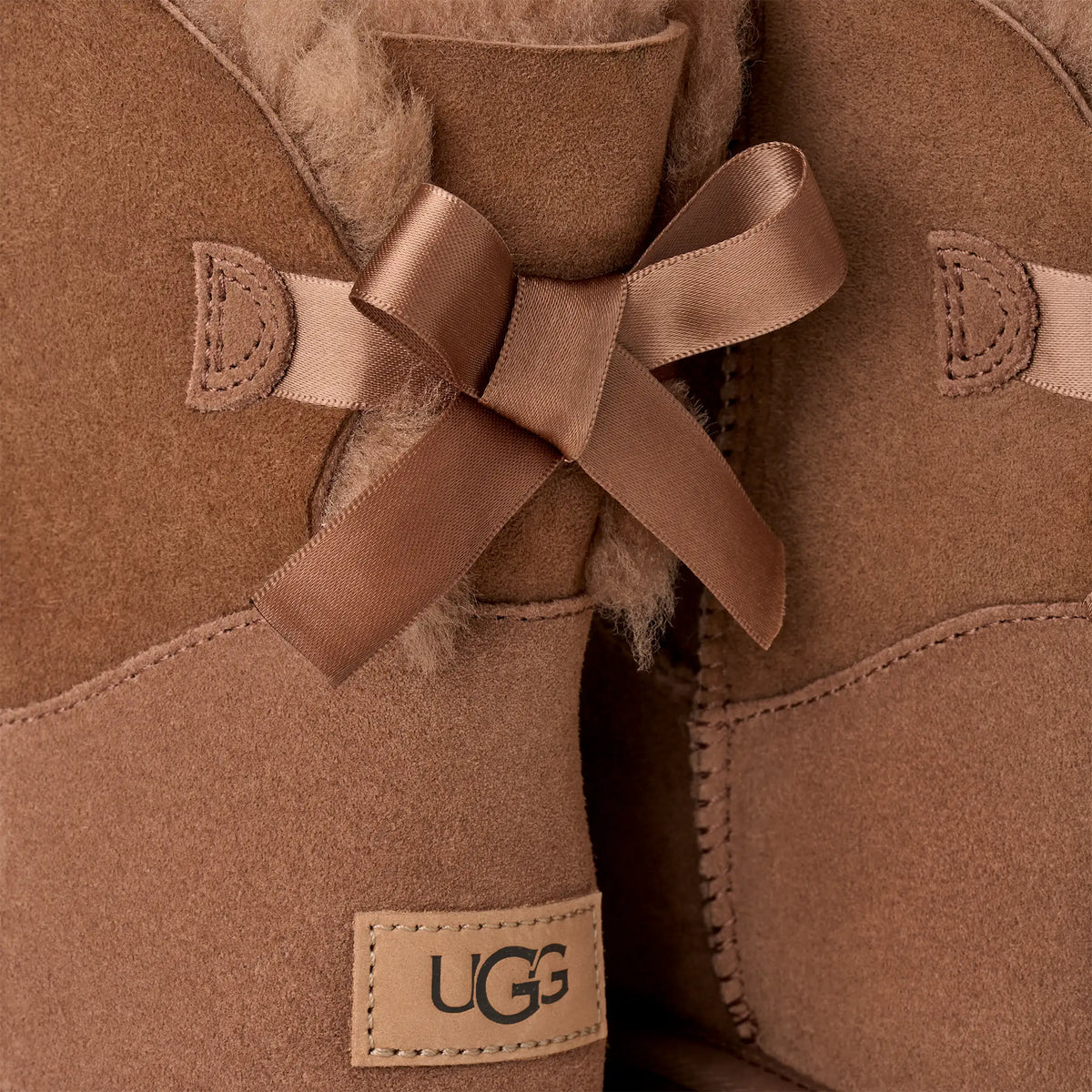 UGG Womens Mini Bailey Bow II Boots