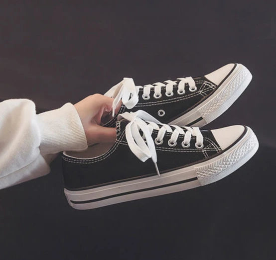 Canvas Shoes for Women Flat Whit Lace Up Spring Autumn Woman Footwear Original New in High Quality Trends 2025 Daily Routine 39