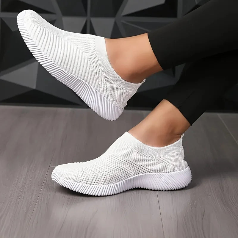 Women's Shoes Lightweight Breathable Mesh Slip-On Sneakers Black White Sport Running for Casual Party Fashion Ladies Shoes