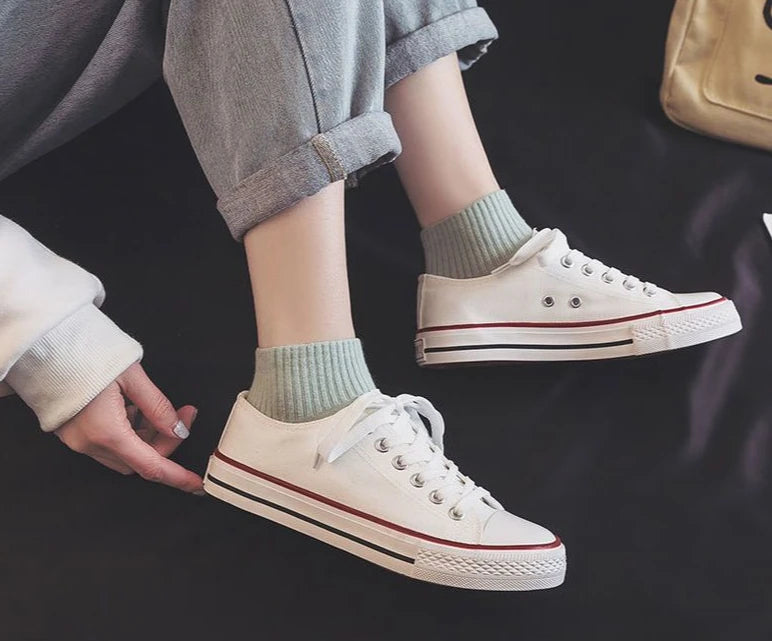 Canvas Shoes for Women Flat Whit Lace Up Spring Autumn Woman Footwear Original New in High Quality Trends 2025 Daily Routine 39