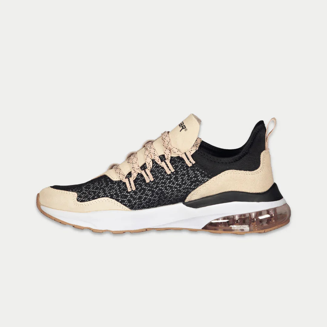 LA Gear Women’s Runyon Lowtop | Black x Pink