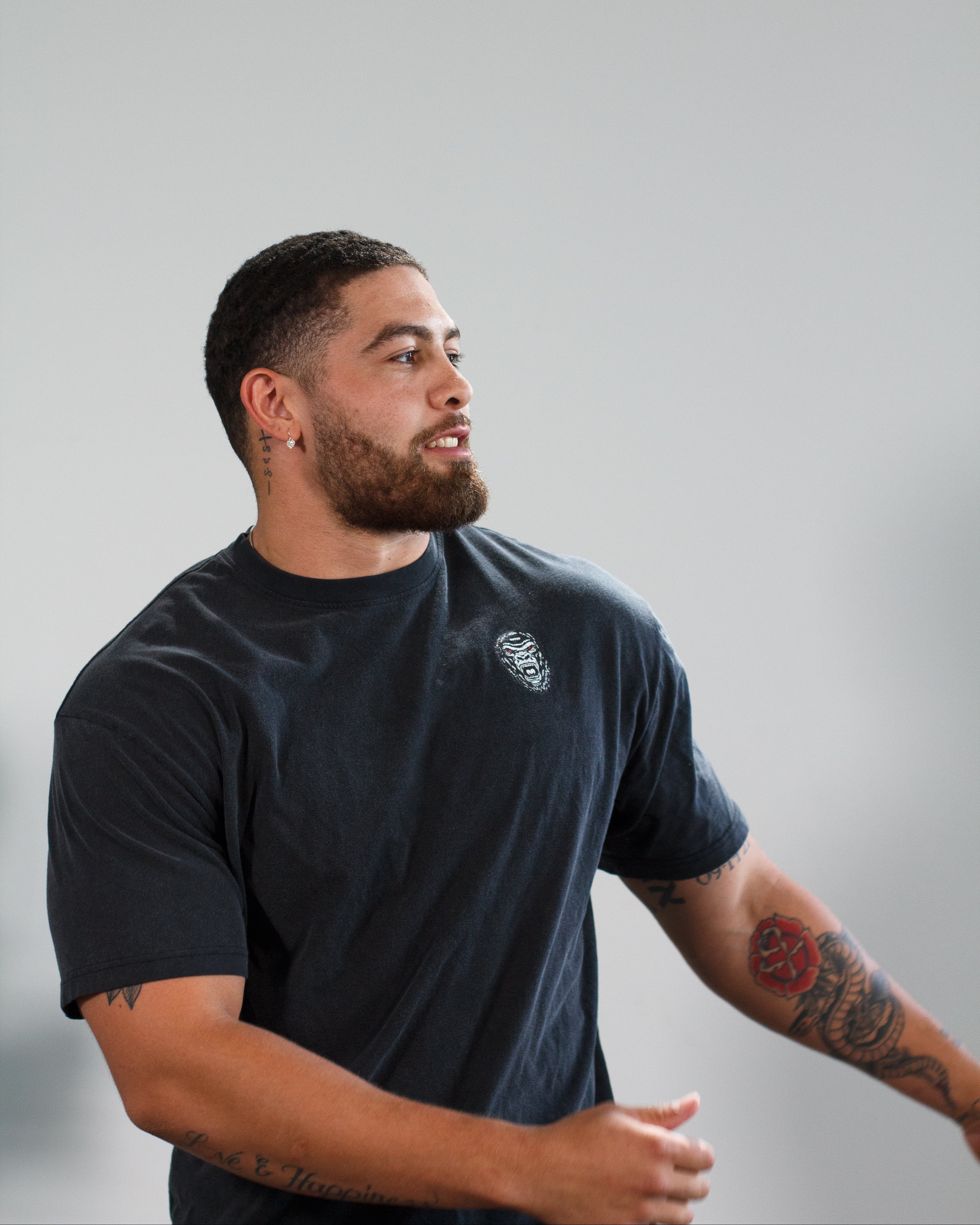 Men’s Oversized Gym Shirt | Charcoal Pump Cover